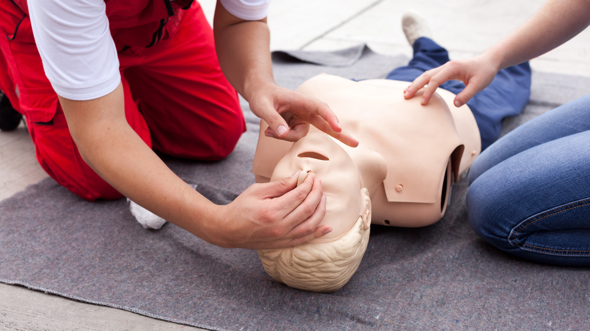 First Aid and CPR Training – NISHE